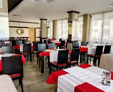 Avalon Hotel 3*