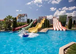 Szálloda Avalon Napospart